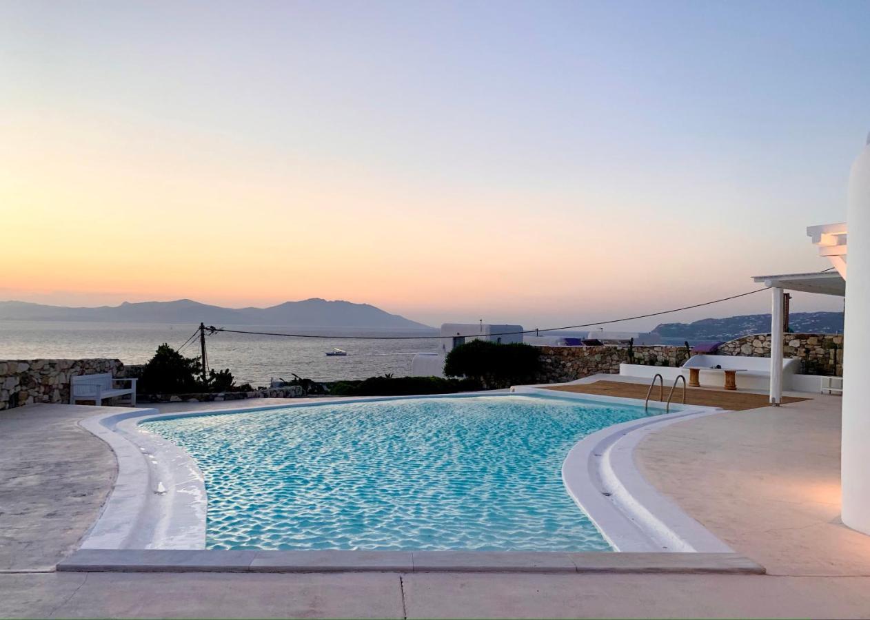 Ramona In Mykonos *